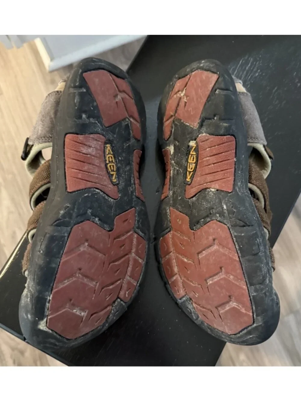 KEEN Newport H2 Brown Big Kid Youth Sandals Waterproof Sport Beach Hiking Sz 6